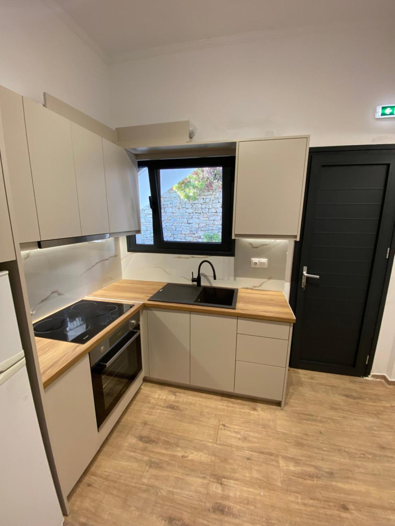 Akrogiali Apartments Barbati Oda fotoğraf